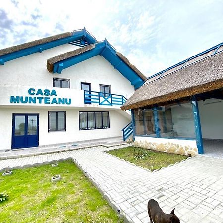 Отель Casa Munteanu Мила-Доуэзечи-ши-Трей Экстерьер фото